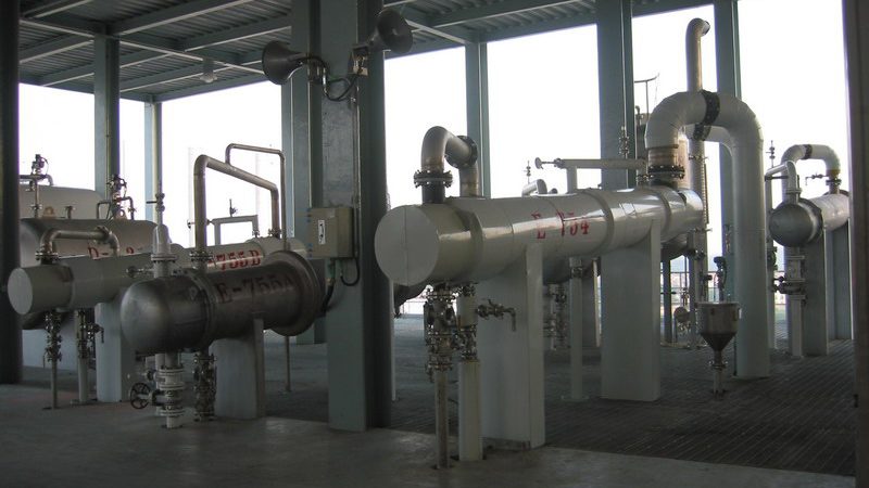 防腐蚀空气换热器：如何精准选型，保障化工生产安全**